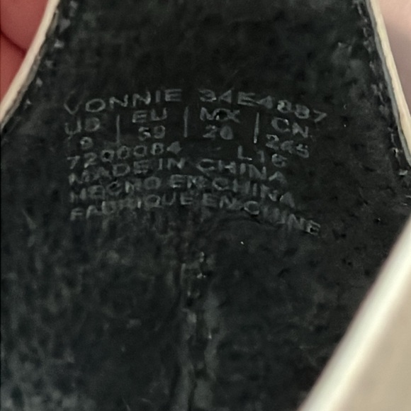 CALVIN KLEIN VONNIE STRAPPY HEELS - Picture 7 of 9